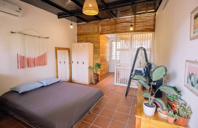 dac-diem-cua-homestay-7